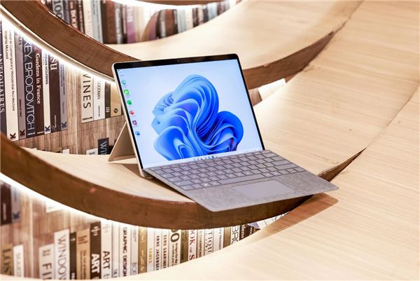 出廠預裝Win 11！微軟Surface Pro 8/Go 3國行版首銷：2988元起