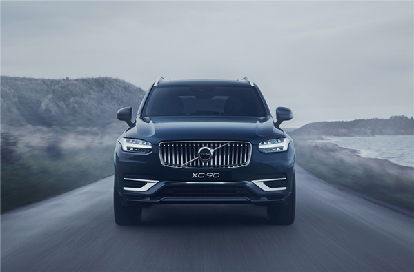 还买什么奥迪Q7！新款沃尔沃XC90 T8插混版上市：只需89.49万