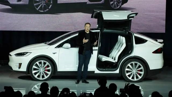 成本只有Model 3一半 特斯拉纸泄露：20万以下小钢炮来了