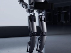 优必选新品Walker S1亮相，汽车工厂实训表现如何？