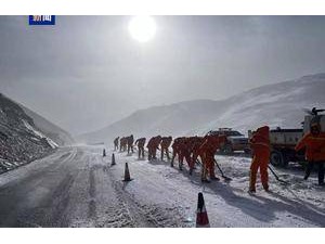 青海高海拔地區降雪 多條路段受影響