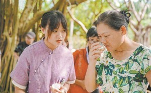 茶王争霸，茶香四溢，谁将问鼎茗界巅峰？