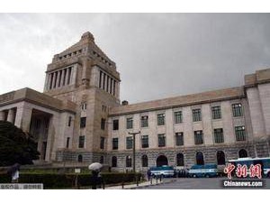 日本大选投票开始 执政联盟席位能否过半成焦点