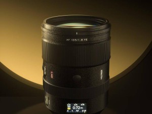 唯卓仕全新135mm F1.8 LAB FE远摄镜头即将登场，全画幅拍摄新选择！