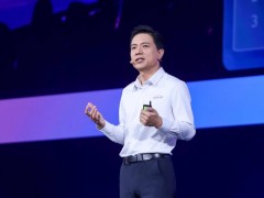 李彦宏：AI时代，用“秒哒”打造数百万实用应用，开启赚钱新纪元