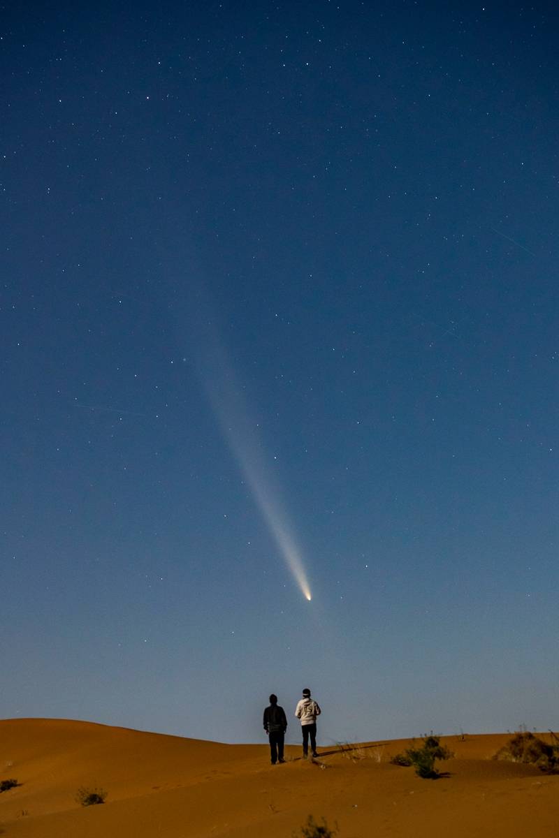 内蒙古阿拉善左旗观测彗星