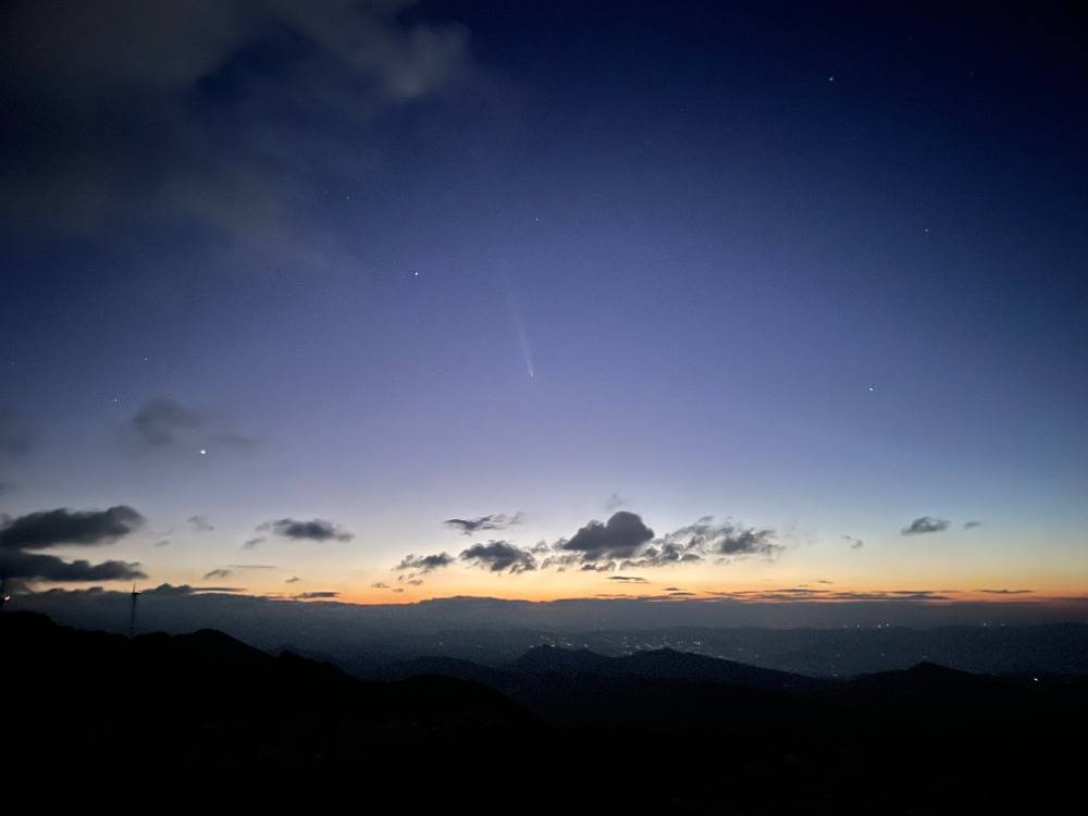 紫金山—阿特拉斯彗星