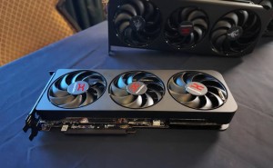 撼讯CES2025发布Radeon RX 9070 XT新显卡，Reaper系列双槽紧凑设计亮相