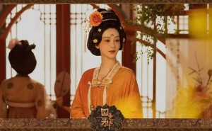 《国色芳华》编剧揭秘：杨紫李现如何演绎非传统男女主？