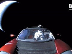 特斯拉跑车“变身”小行星？其实是马斯克座驾仍在太空翱翔