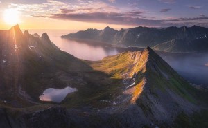 探索高考地理热点：峡湾地貌的奇妙世界与生态智慧