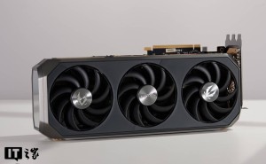 索泰RTX 5080显卡评测：DLSS 4技术让游戏性能再升级