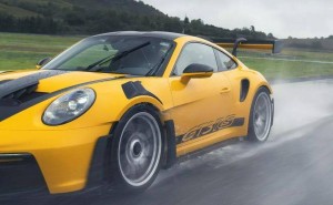 保时捷911 GT3 RS新战靴：米其林Pilot Sport S 5 N0轮胎，湿地赛道王者来袭！