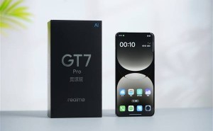 真我GT7 Pro竞速版图赏：2634元起售，骁龙8至尊版性价比之王？