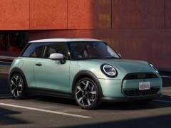 2024款电动MINI COOPER E经典派改款上市，配置调整价格不变！