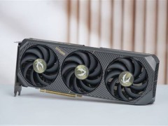 索泰RTX 5070 SOLID OC顯卡圖賞：硬朗線條，散熱強勁，性能如何？